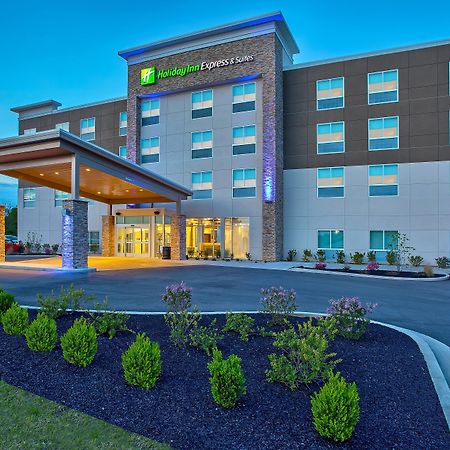 Holiday Inn Express & Suites - Lexington W - Versailles By Ihg Екстер'єр фото